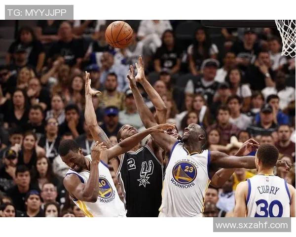 勇士与马刺72胜传奇对决精彩回放全景解析与战术分析 勇士与马刺72胜传奇对决精彩回放全景解析与战术分析