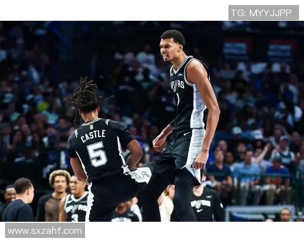 鹈鹕与马刺季前赛精彩对决全场录像回放分析与精彩瞬间集锦 鹈鹕与马刺季前赛精彩对决全场录像回放分析与精彩瞬间集锦