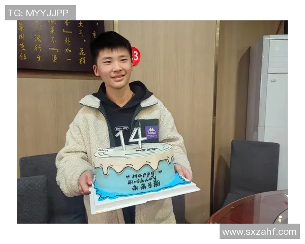 刘泽一的成长之路与未来发展展望:从少年到青年的蜕变与追求 刘泽一的成长之路与未来发展展望:从少年到青年的蜕变与追求