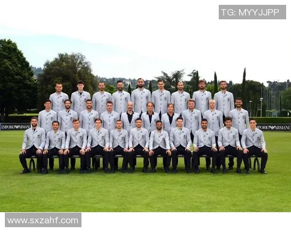 成都篮球队在世界杯中的默契配合展现了团队精神与战术执行力的完美结合MBA