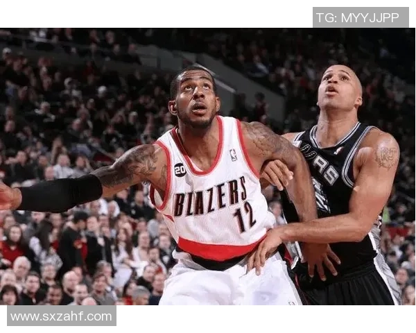 骑士与马刺激战正酣NBA经典对决回顾与精彩瞬间分析 骑士与马刺激战正酣NBA经典对决回顾与精彩瞬间分析