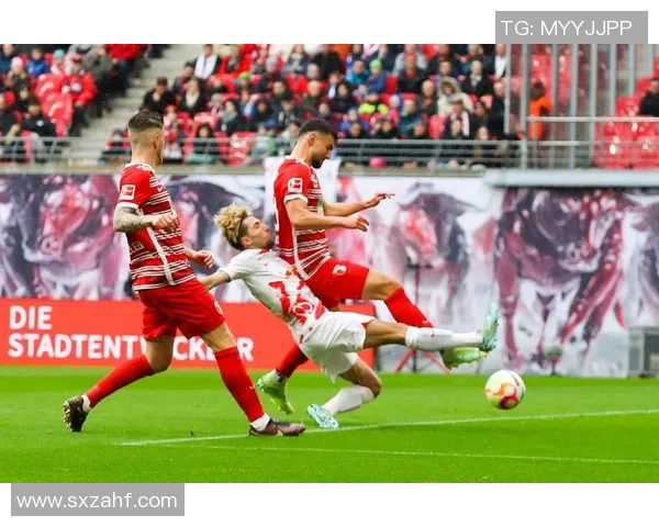 阿贾青年与路斯巴达的激烈对决展现足球魅力与团队精神 阿贾青年与路斯巴达的激烈对决展现足球魅力与团队精神