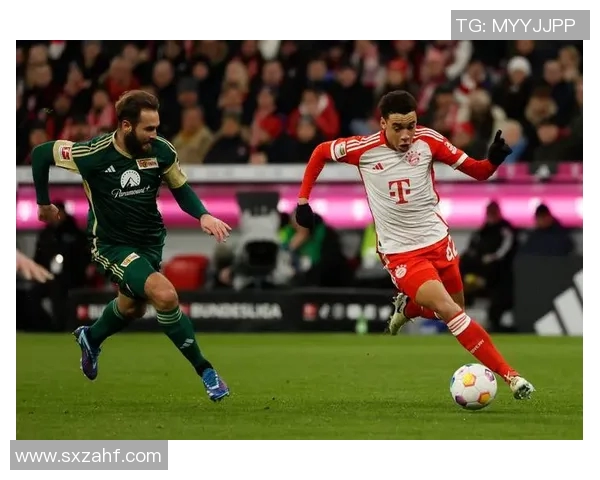 大巴黎与拜仁的巅峰对决决赛精彩回顾与战术分析 大巴黎与拜仁的巅峰对决决赛精彩回顾与战术分析