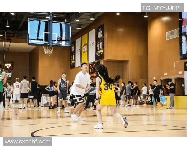 孙铭徽:从青涩新星到篮球赛场的闪耀之星,见证成长与荣耀的旅程 孙铭徽:从青涩新星到篮球赛场的闪耀之星,见证成长与荣耀的旅程