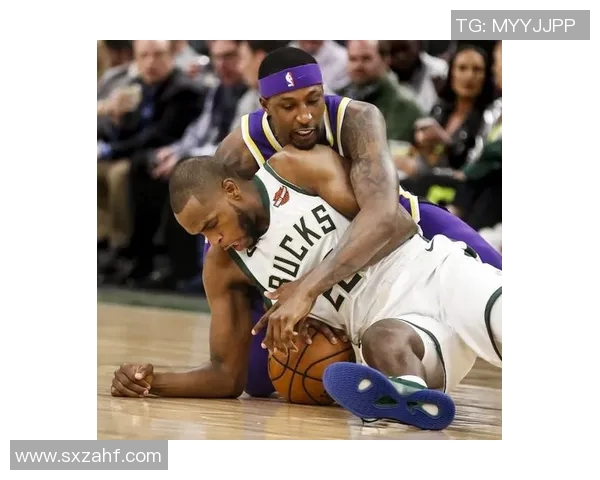 雄鹿对决湖人波普展现全能实力引发球迷热议